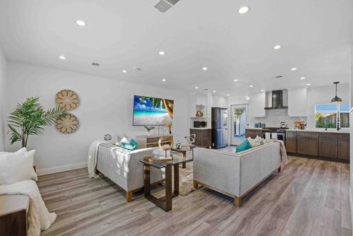 1702 Mount Rushmore Dr, San Jose, CA, 95127-4838 | Card Image