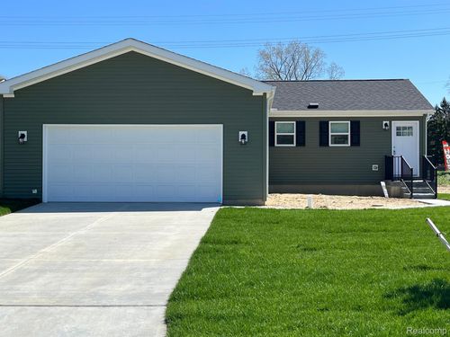 4426 Maple Leaf Trl, Flint, MI, 48506-5005 | Card Image