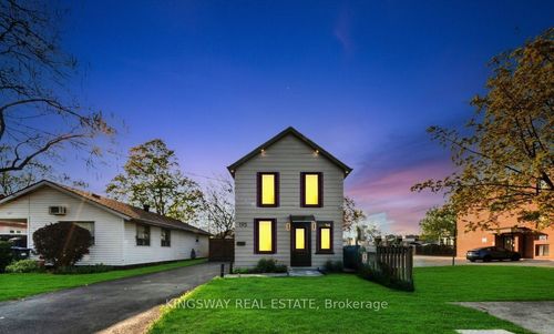 195 Randi Rd, Mississauga, ON, L5A1V6 | Card Image