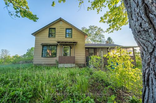 2720 Wylie Rd, Glen Robertson, ON, K0B1H0 | Card Image