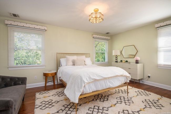 Bedroom | Image 18