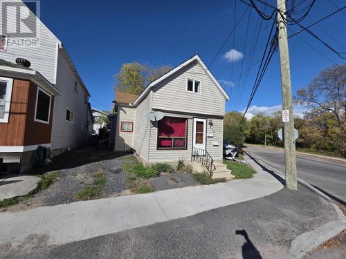 634 Third St S, Kenora, ON, P9N1J4 | Card Image