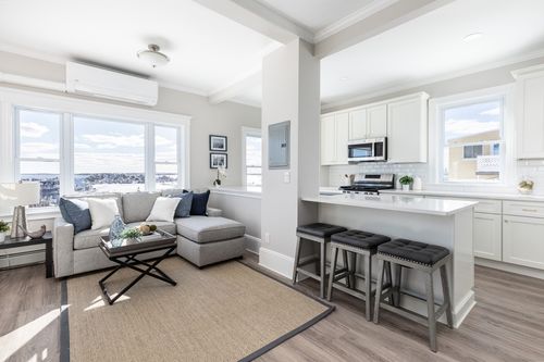 apt-2-51 Harbor View Ave, Winthrop, MA, 02152-2520 | Card Image