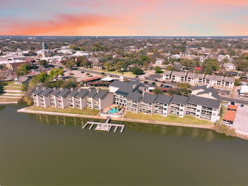 apt-2204-401 E Pearl St, Granbury, TX, 76048-2469 | Card Image