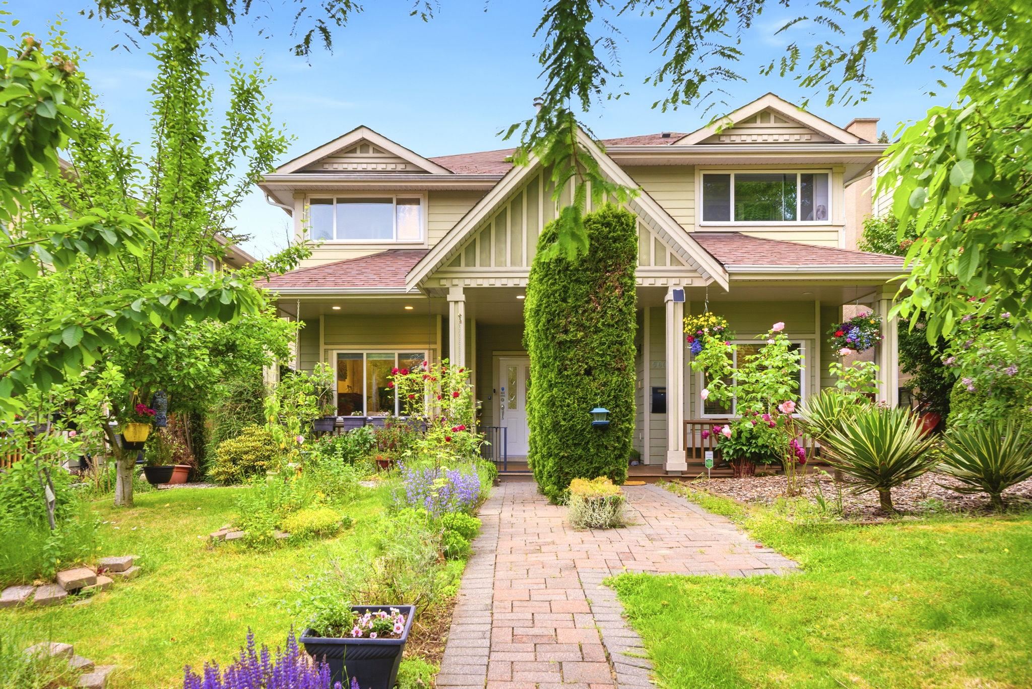 Residential in North Vancouver