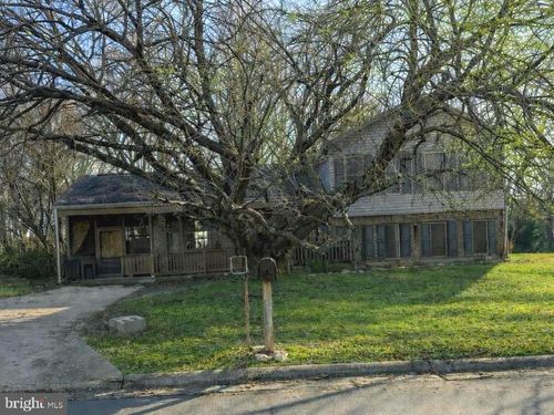 2329 Blue Valley Dr, Silver Spring, MD, 20904-5261 | Card Image