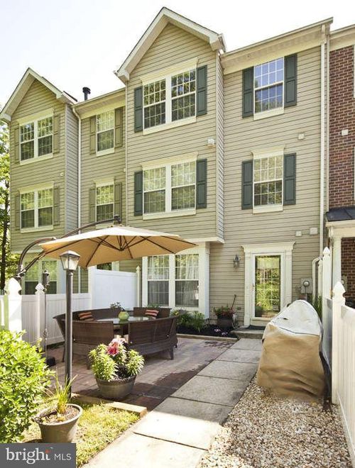36-4214 Maple Path Cir, BALTIMORE, MD, 21236-5561 | Card Image