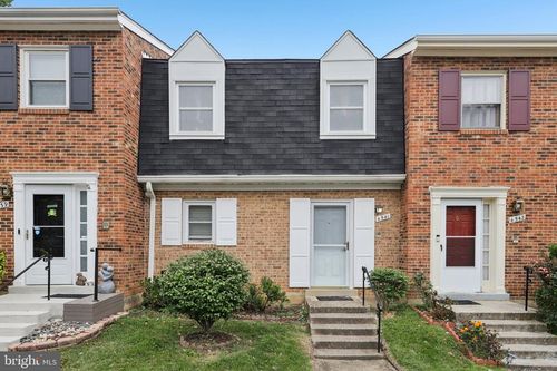 4541 Garbo Ct, ANNANDALE, VA, 22003-5737 | Card Image