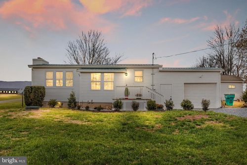 8128 Apples Church Rd, THURMONT, MD, 21788-1305 | Card Image