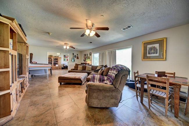 Living Room | Image 6