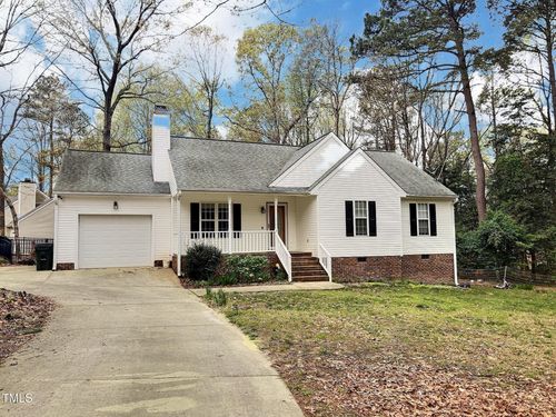 20 Hollyfield Ln, Youngsville, NC, 27596-9702 | Card Image