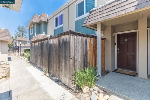 b-1366 Callen St, Vacaville, CA, 95688-3049 | Card Image
