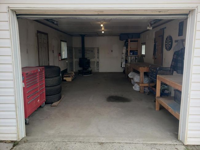 8609 100 St, House detached with 3 bedrooms, 2 bathrooms and 4 parking in Grande Prairie AB | Image 32