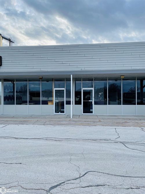 1701 N Broadway St, Red Oak, IA, 51566-1067 | Card Image