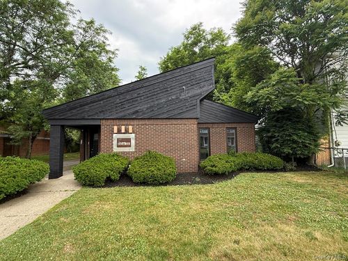 149 S Grand Ave, Poughkeepsie, NY, 12603-3021 | Card Image