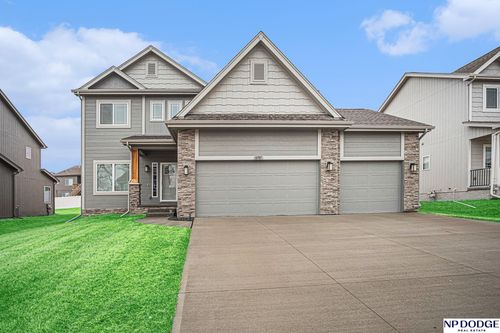 6101 S 212th St, Elkhorn, NE, 68022-4138 | Card Image