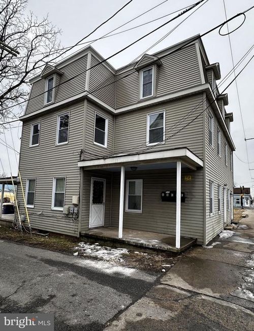 118 W Division St, DOVER, DE, 19904-7397 | Card Image