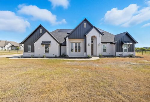 252 Harvard Ln, Springtown, TX, 76082-2937 | Card Image