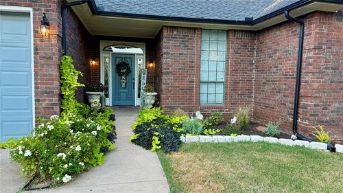 15915 Ne 209th St, Luther, OK, 73054-8291 | Card Image