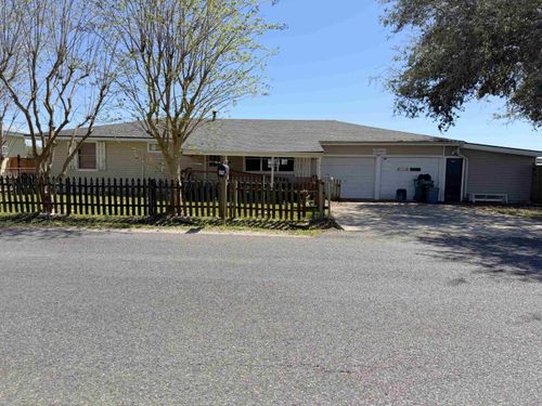 125 Ledet Dr, Thibodaux, LA, 70301-6122 | Card Image