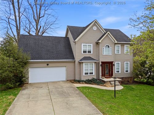 64 Mill Creek Xing, Hurricane, WV, 25526-8702 | Card Image