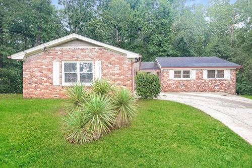 3723 Eagle Woods Cir, lithonia, GA, 30038-3923 | Card Image