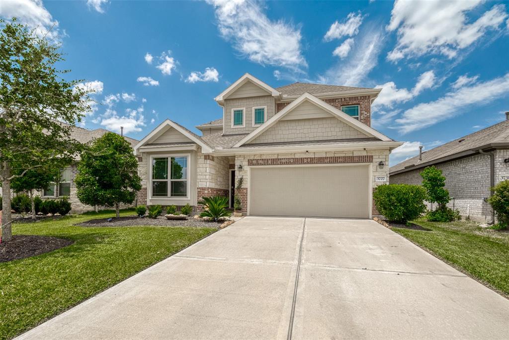 Singing Flower Ln, Richmond, TX 77406