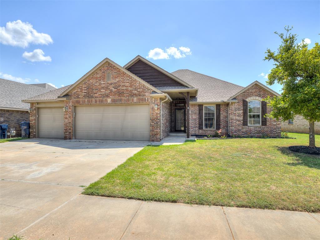 37th St, Mustang, OK 73064
