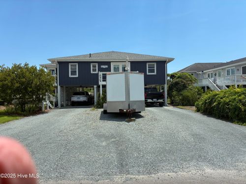 401 Bridgers Ave, Topsail Beach, NC, 28445-6818 | Card Image