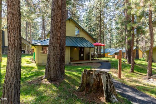 17-57525 Ranch Cabins Road, Sunriver, OR, 97707 | Card Image