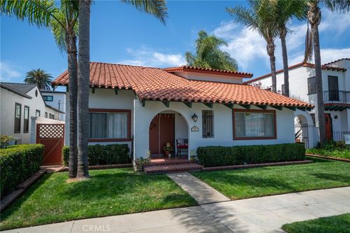 807 Roswell Ave, Long Beach, CA, 90804-9210 | Card Image