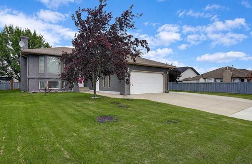 8914 117 Avenue Avenue, Grande Prairie, AB, T8X1K2 | Card Image