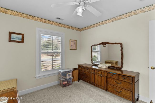 1508 W Oak Island Dr, House other with 3 bedrooms, 2 bathrooms and 2 parking in Oak Island NC | Image 9