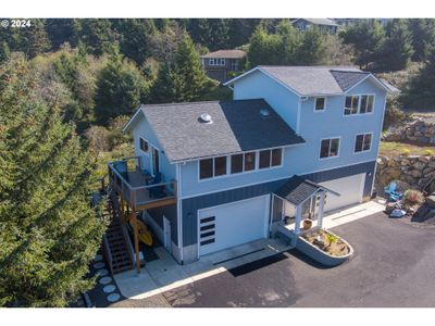 7300 Valley View Dr, House other with 3 bedrooms, 2 bathrooms and 4 parking in PacificCity OR | Image 1