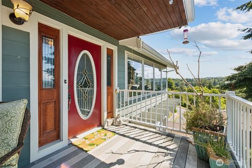 21030 7th Avenue S, Des Moines, WA, 98198 | Card Image