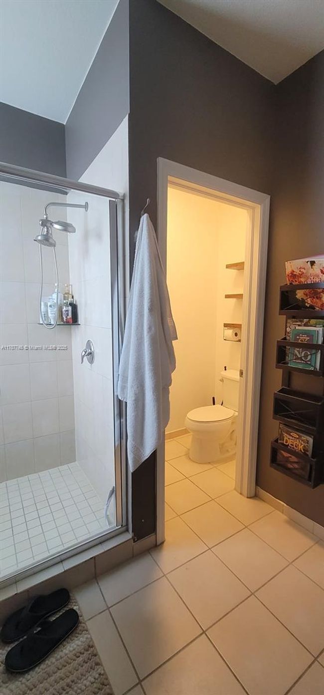 3445 W 92 Nd Pl, Townhouse with 3 bedrooms, 3 bathrooms and null parking in Hialeah FL | Image 18