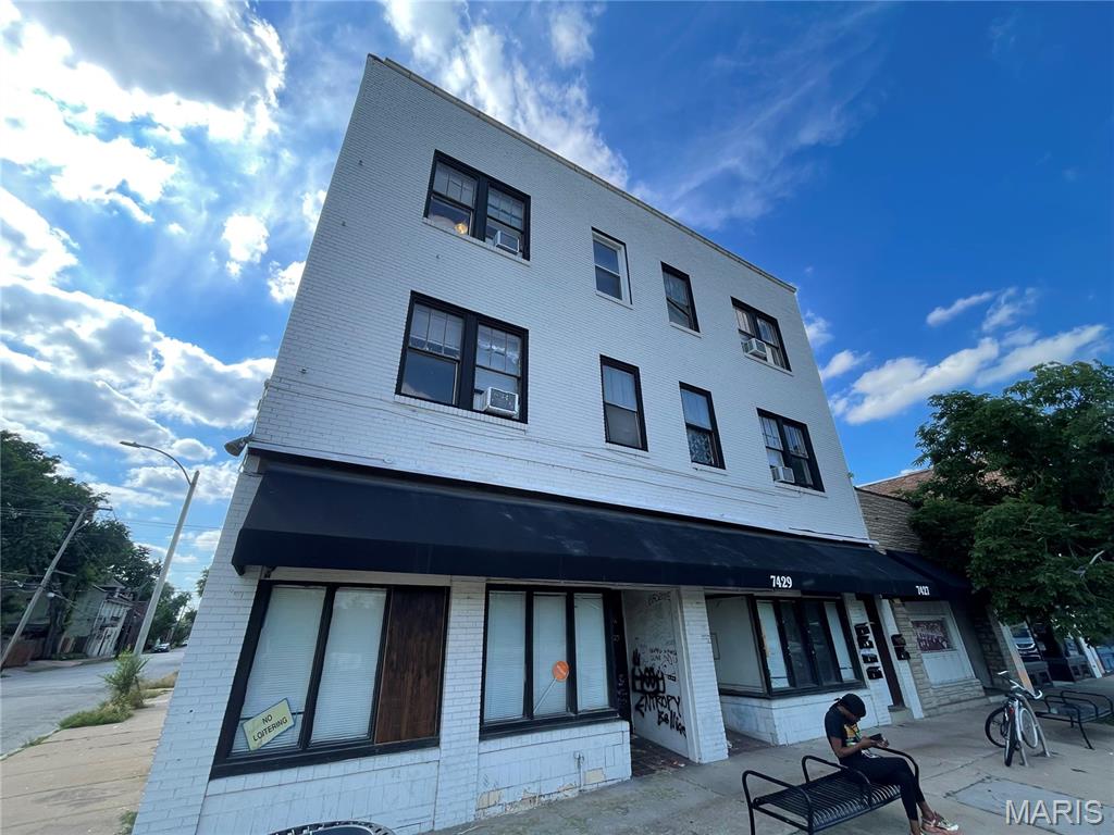 7427 S Broadway, Saint Louis, MO 63111