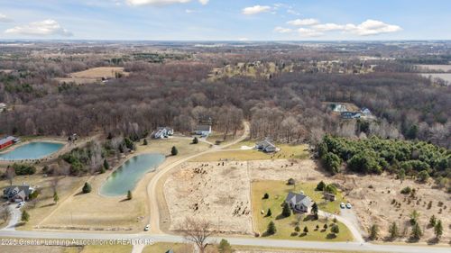 V/l #5 Brookshire Drive, Chesaning, MI, 48616 | Card Image