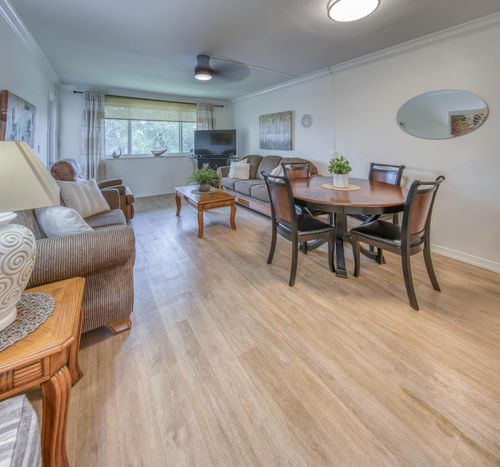 2566 Garden Dr S, Lake Worth Beach, FL, 33461-6272 | Card Image