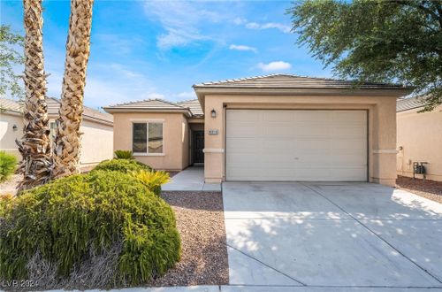 8916 El Diablo Street, Las Vegas, NV, 89131 | Card Image