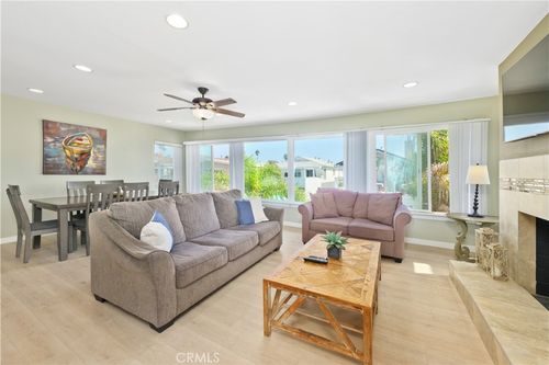b-119 46th St, Newport Beach, CA, 92663-2514 | Card Image