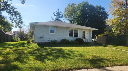 510 5th St Se, Pipestone, MN, 56164-2026 | Card Image