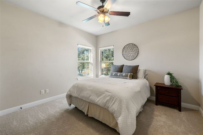 309 Grand Oaks Ln, House other with 4 bedrooms, 5 bathrooms and 4 parking in Georgetown TX | Image 27