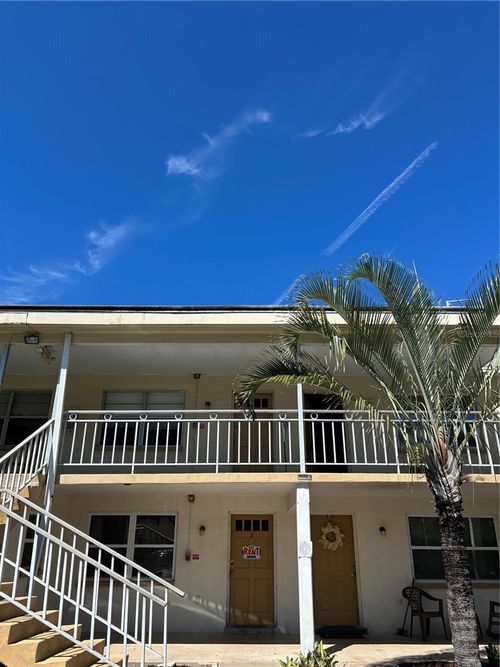 apt-2-1008 Pinellas St, CLEARWATER, FL, 33756-3449 | Card Image