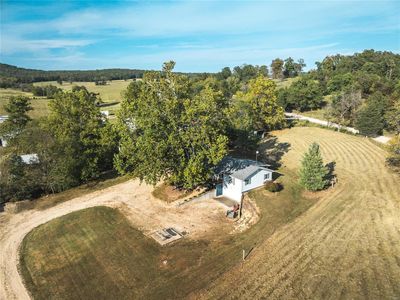 5103 Rock Road, Home with 3 bedrooms, 2 bathrooms and null parking in Bourbon MO | Image 3