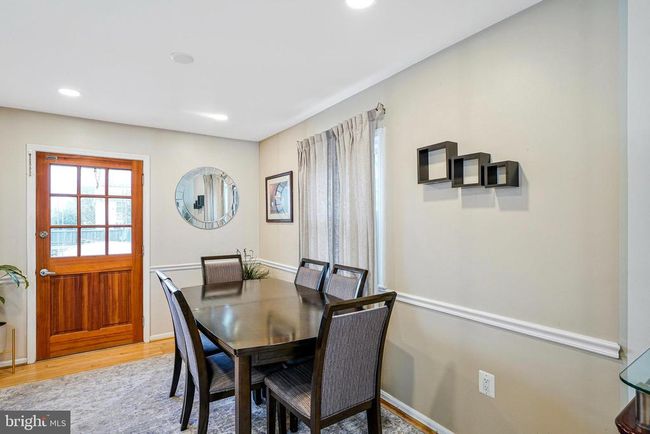 106 N Harrison Rd, House other with 5 bedrooms, 3 bathrooms and null parking in STERLING VA | Image 9