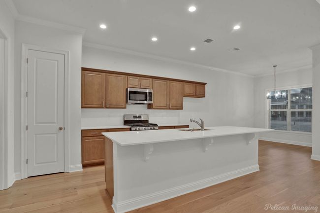 Kitchen | Image 10