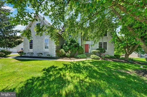 212 Prescott Dr, CHESTER SPRINGS, PA, 19425-3649 | Card Image