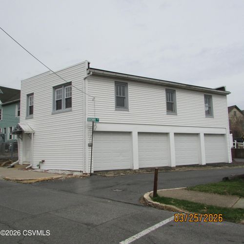 1117 Highland Ave, Sunbury, PA, 17801-2412 | Card Image