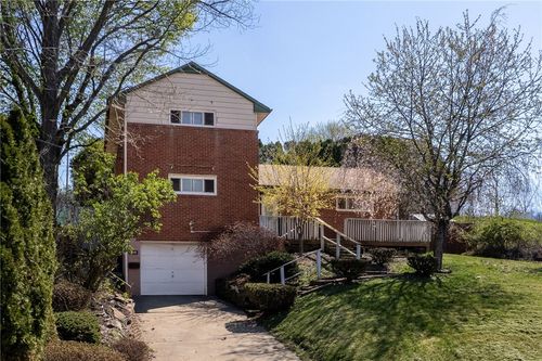 6510 Woodlawn Ave, Verona, PA, 15147-2012 | Card Image